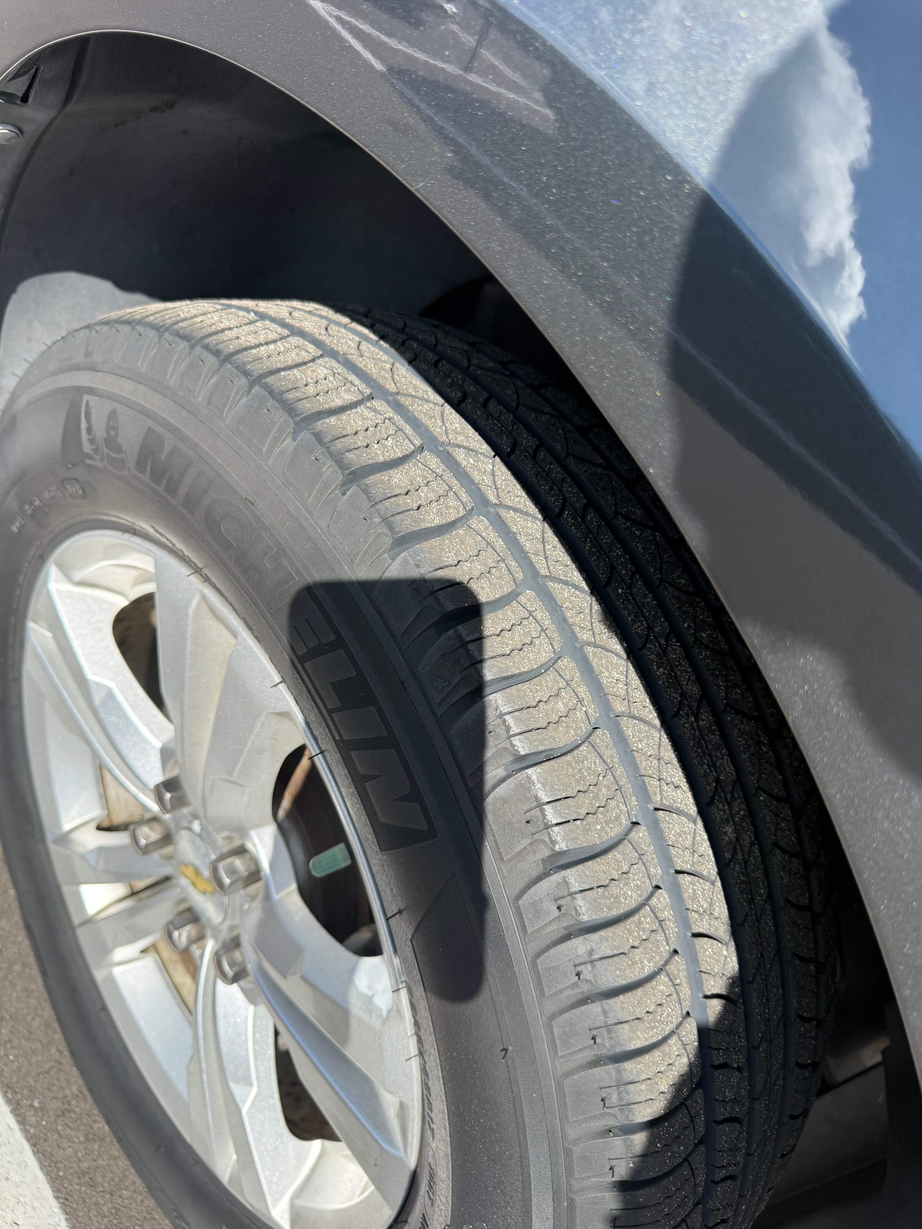 2011 Chevrolet Equinox 1LT — photo 12 of 15